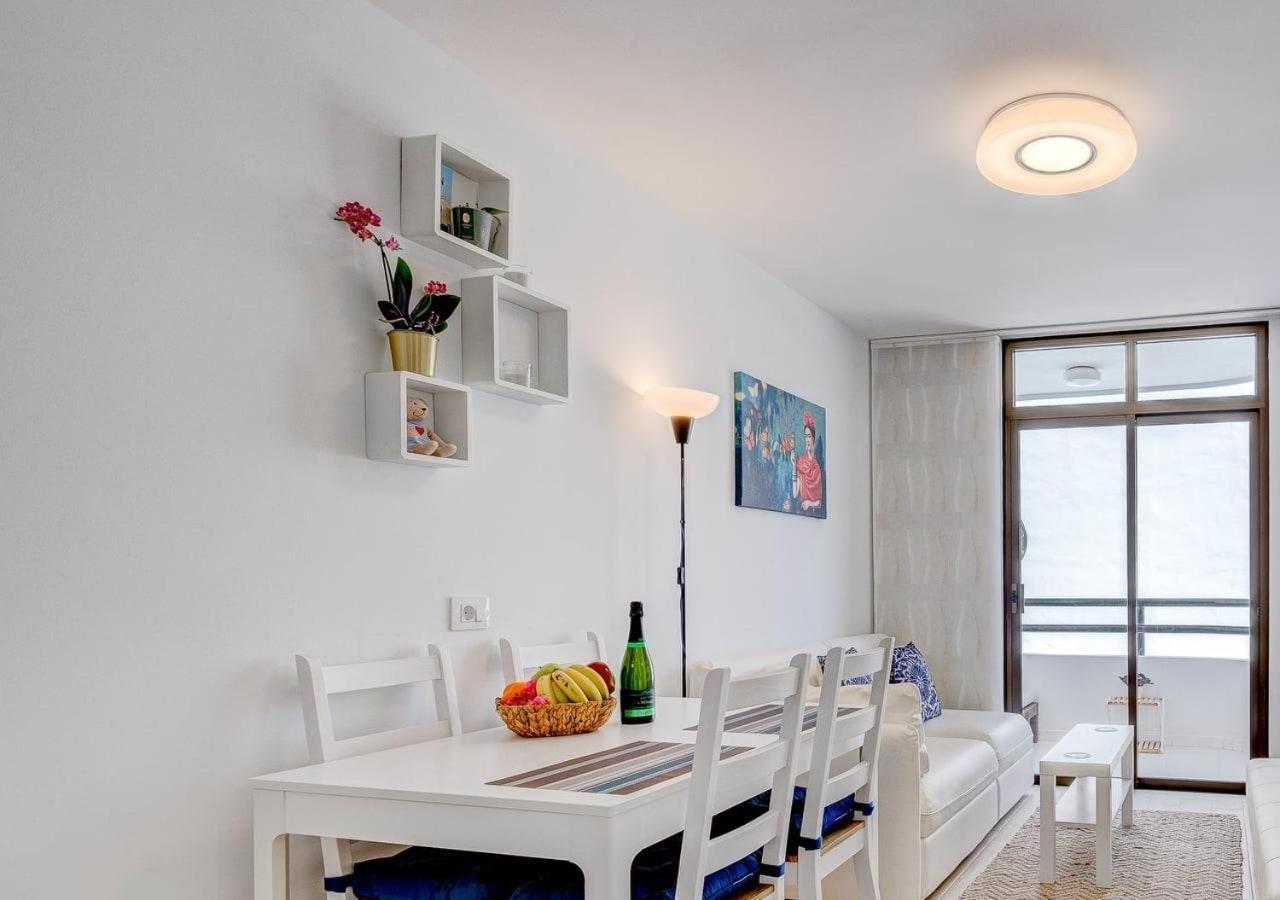 Stylish Flat And Pool With 3 Rooms, Sleeps 6, Los Cristianos Los Cristianos  Exteriör bild