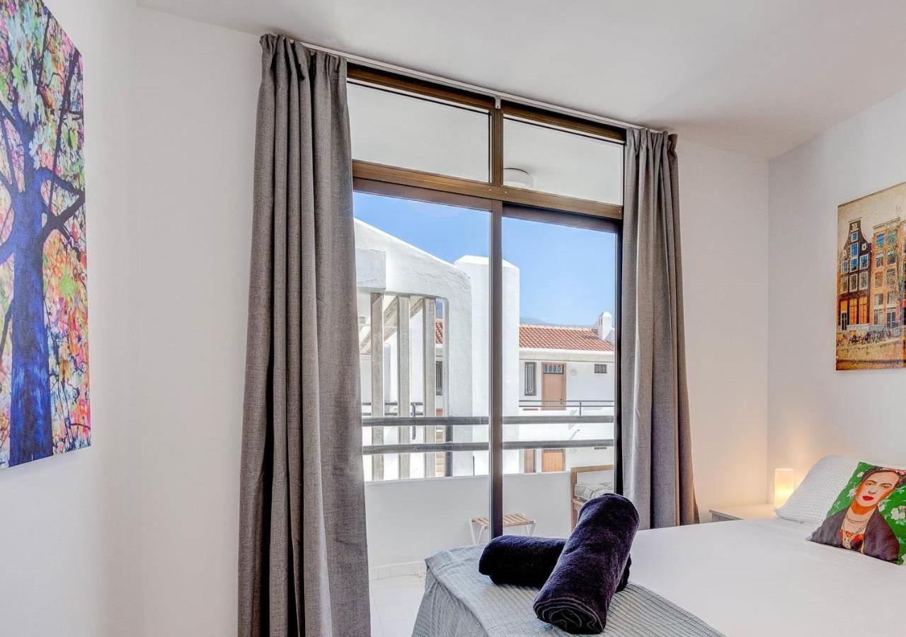 Stylish Flat And Pool With 3 Rooms, Sleeps 6, Los Cristianos Los Cristianos  Exteriör bild